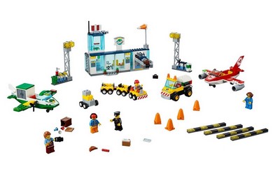 lego 2018 set 10764 City Central Airport 