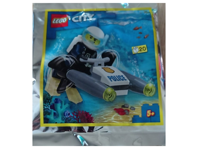 lego 2022 set 952208 Police Diver with Underwater Scooter foil pack Plongeur de police avec scooter sous-marin